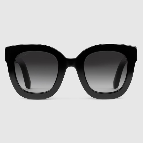 GUCCI ROUND-FRAME ACETATE SUNGLASSES WITH STAR GG0208S 550$ - Picture 6 of 6